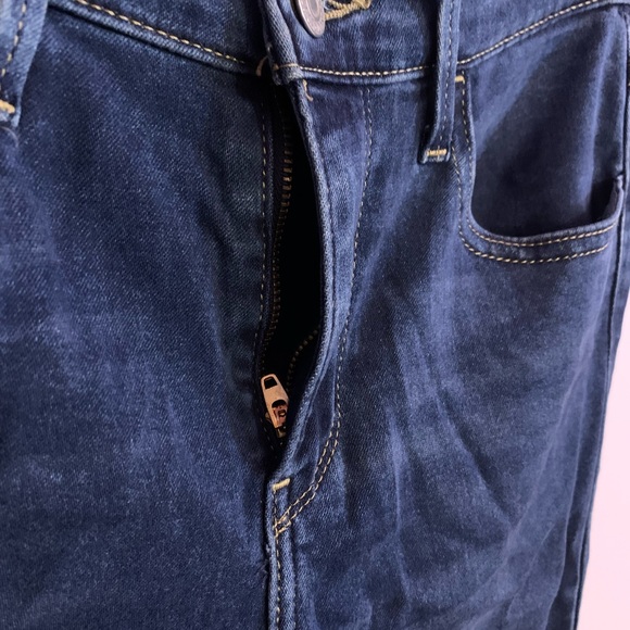 Levi Blue skinny Jeans- Size 27 - Picture 4 of 9